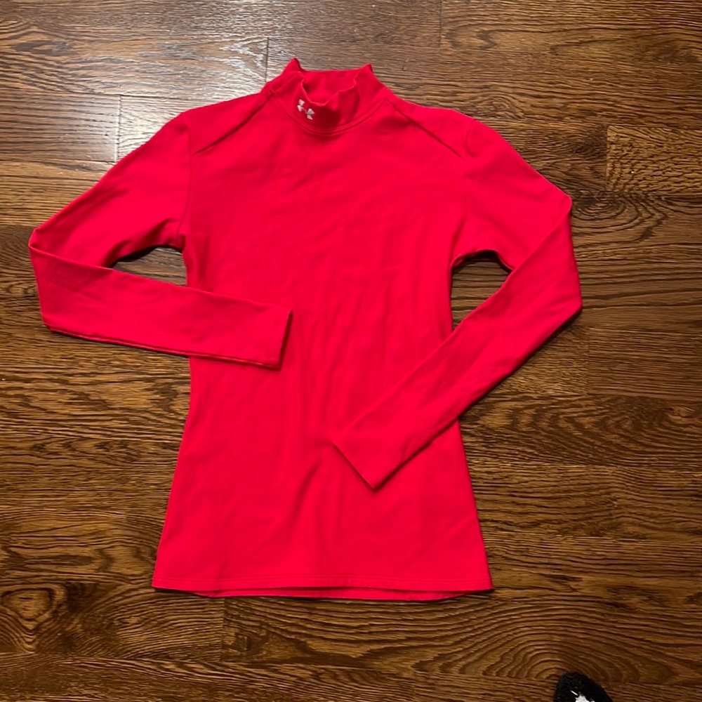 Under Armour fitted Heat Gear mock turtleneck top